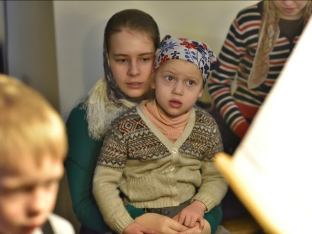 11.02.2018. Хор Воскресной школы поет Литургию — фото 21