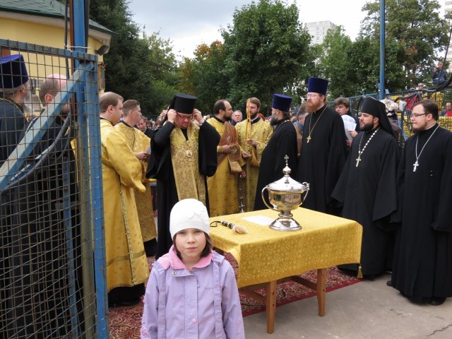 Освящение и установка крестов — фото 11