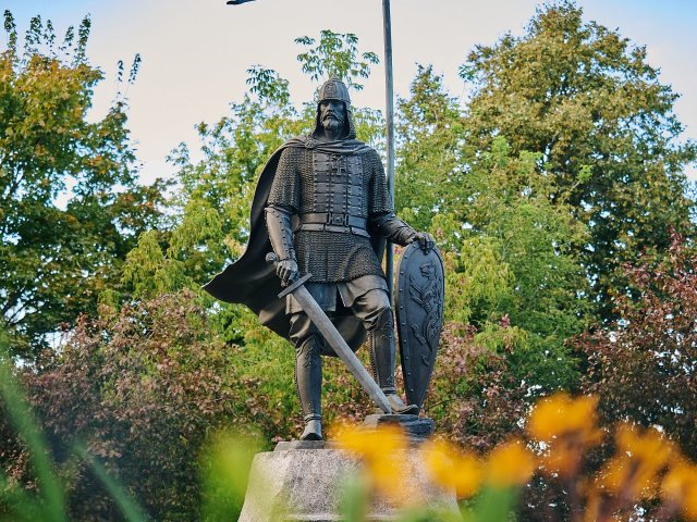 Архиерейское богослужение в престольный праздник — фото 37