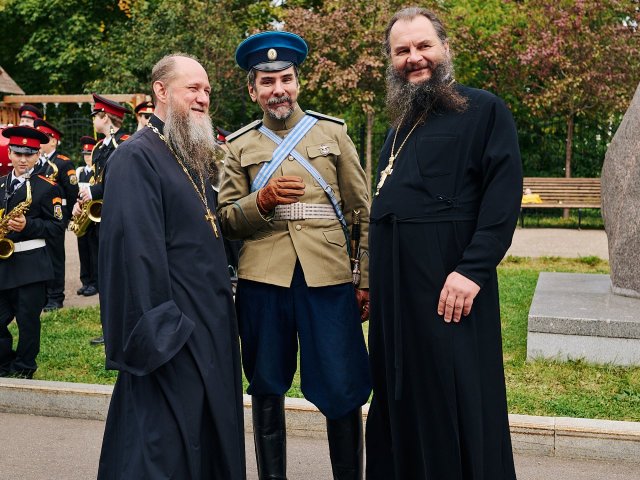 Литургия в день памяти Александра Невского — фото 50